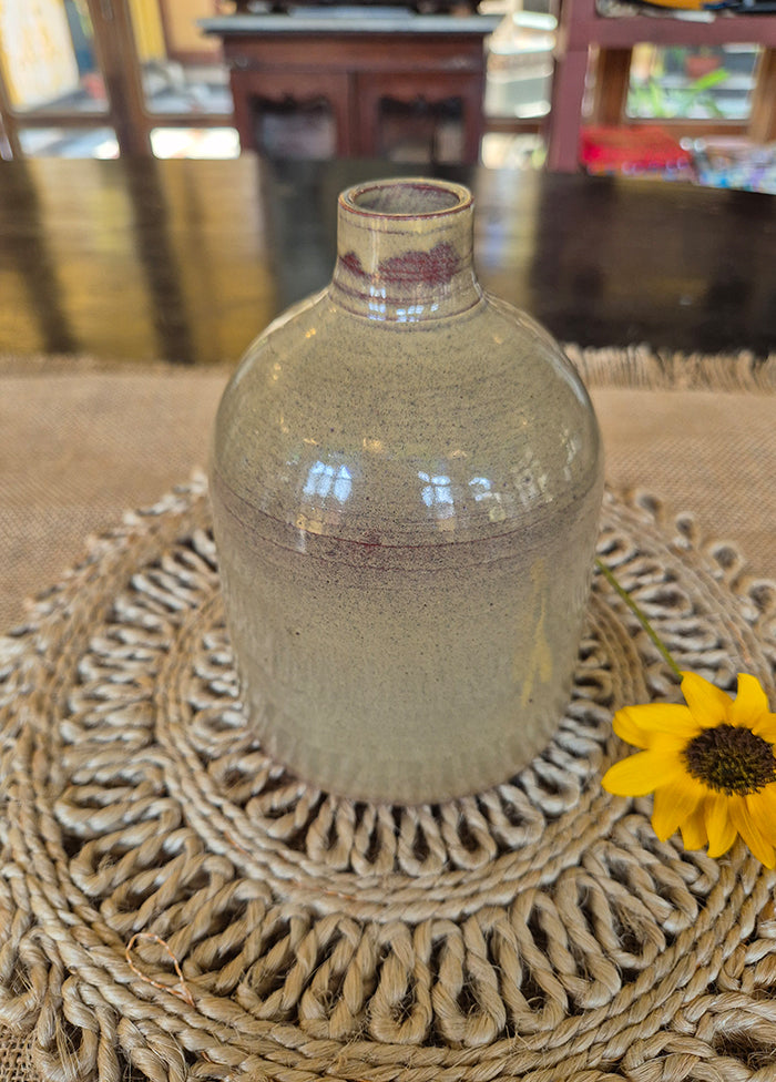 Beign Urn Flower Vase